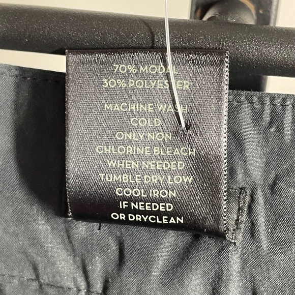 NEW Ann Taylor Dress Pants Womens 12 black trouser classic preppy - Picture 6 of 9